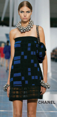 model with strapless textured cotton knit dress in black and blue checkered pattern from Channel ready-to-wear spring 2013 collection