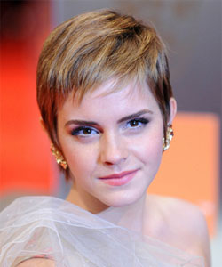 Emma watson pixie haircut front view