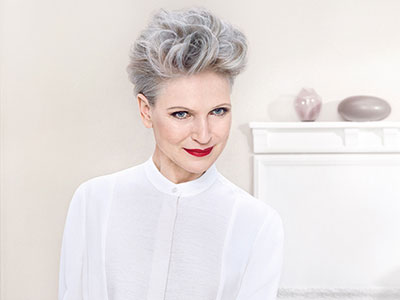 multi tonal coloring grey hair by Wella