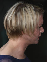 Renee Zellweger haircut side view