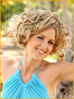 summer hair style curly hair at beach side