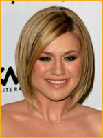 kelly clarkson short hair